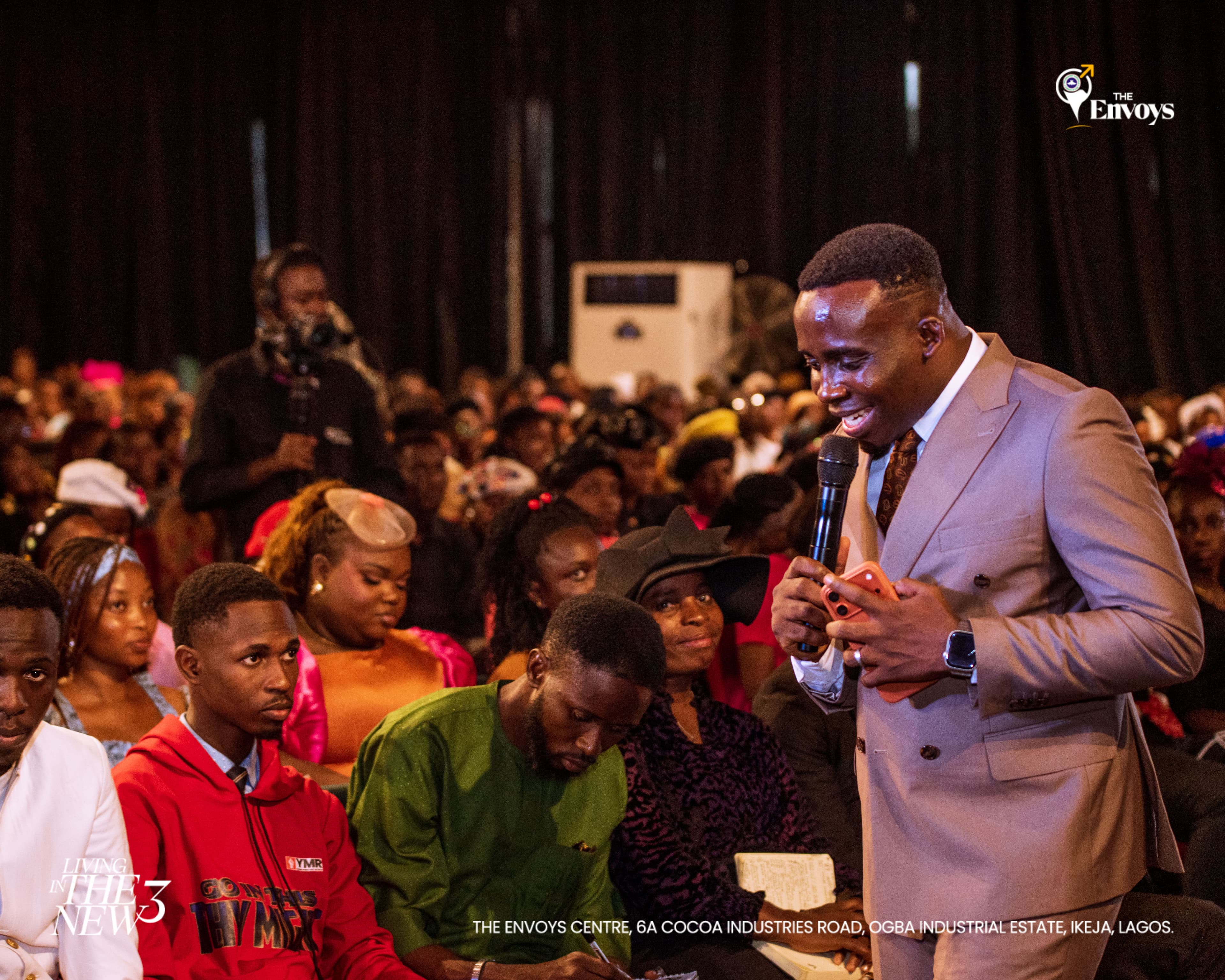 Envoys Nest Hub gathering